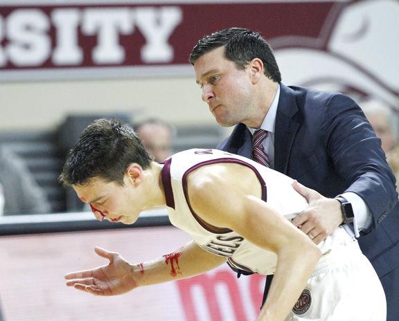 OVC BASKETBALL: 'Tough As Nails' Avare happy to be reunited ... - Richmond Register