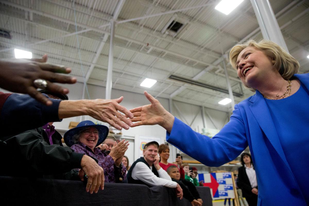 Clinton woos Kentucky voters the day before their primary
