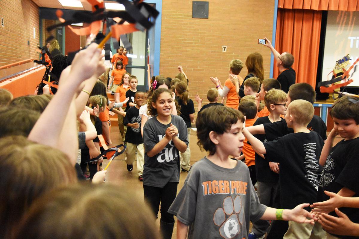 Sharon's West Hill Elementary stages PSSA pep rally Local News