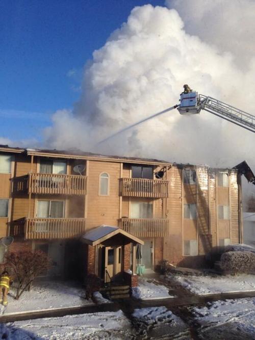 Blaze spreads as Sioux City firefighters wrestled with malfunctioning