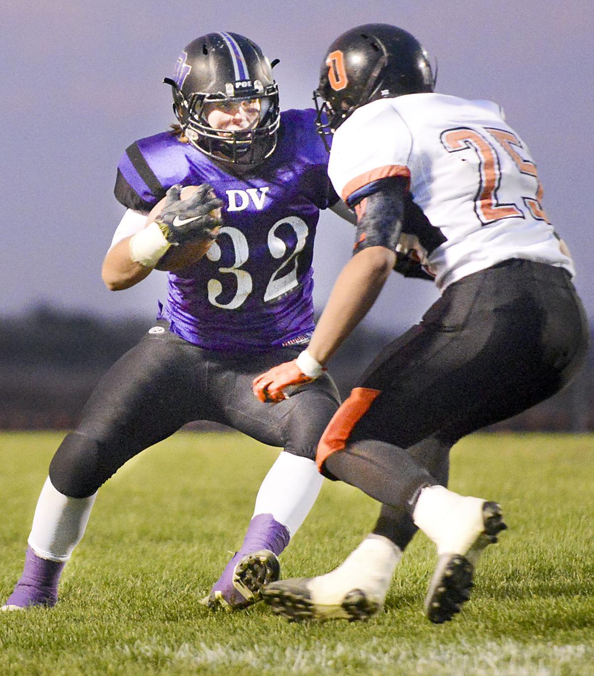 Lennox able to hold off Dakota Valley Dakota Valley High School