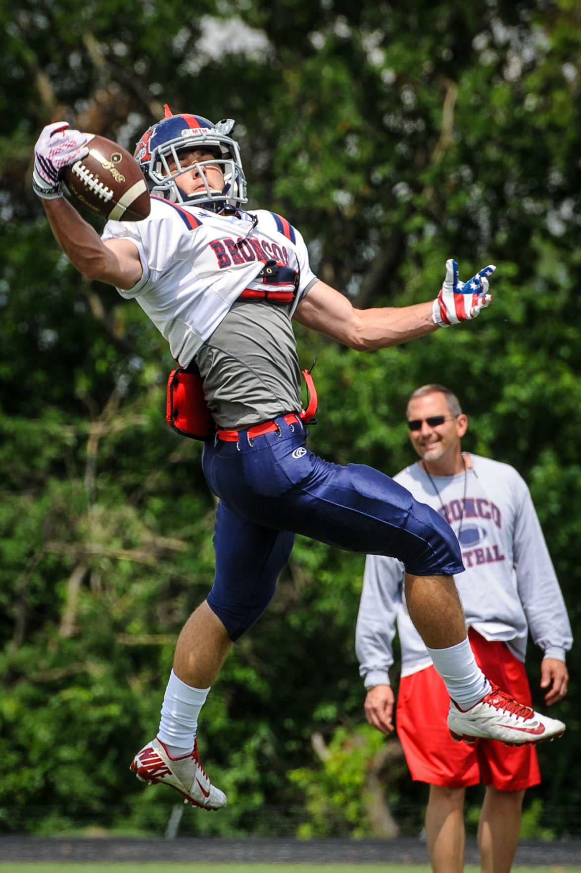 Offense takes shape around Restmeyer: Boyd’s attack adds more weapons | Sports | starlocalmedia.com