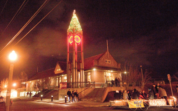 news photos kelso lights up for christmas season news photos kelso lights up for christmas season