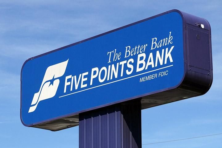 Five Points Bank celebrates 40th anniversary The Grand