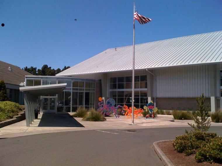 Lincoln City Community Center