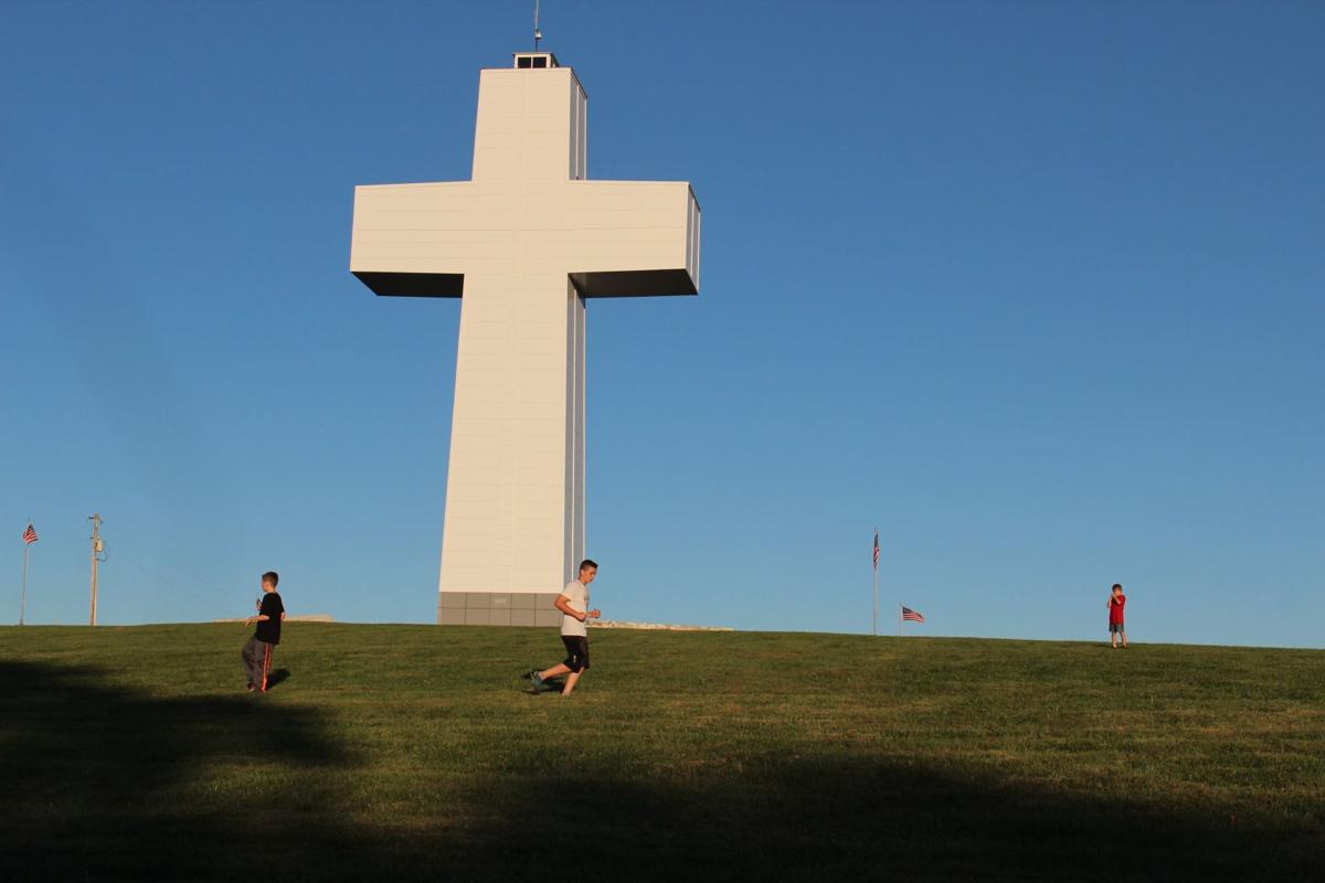 Bald Knob Cross hosts 'Colors at the Cross' event Local News