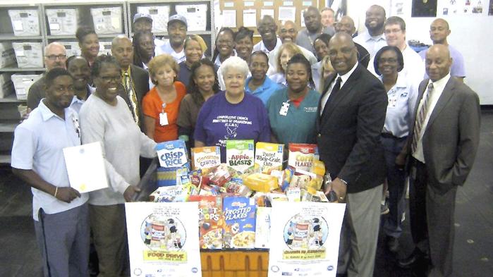 Letter carriers collecting food for hungry - The Times and Democrat