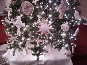 Symbols of Christ: Chrismon tree decorations hold true spirit of holiday