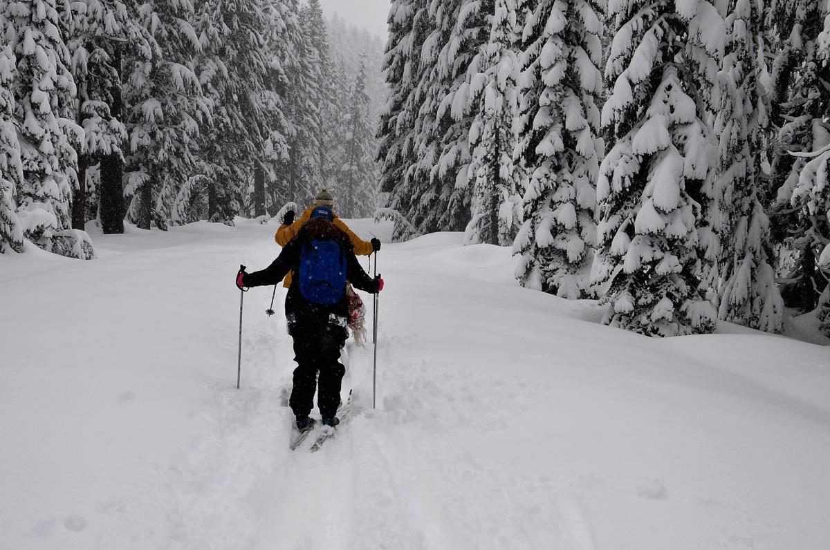 Cross Country skiing at Oregon's only National Park Outdoors