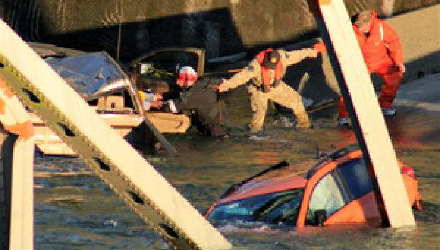 Collapsed Wash. bridge highlights need for repairs in Ore.