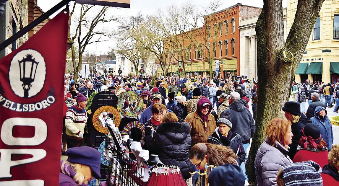 Photo highlights from Wellsboro's 2016 Dickens of a Christmas Photos