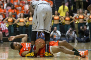 Wyoming's strategy in final conference game: play angry Wyoming's strategy in final conference game: play angry