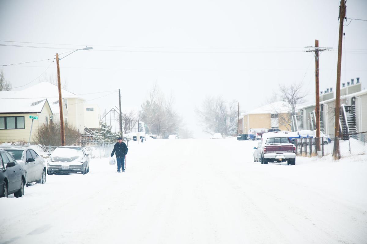 Storm drops nearly 3 feet of snow in western Wyoming, 6 inches in