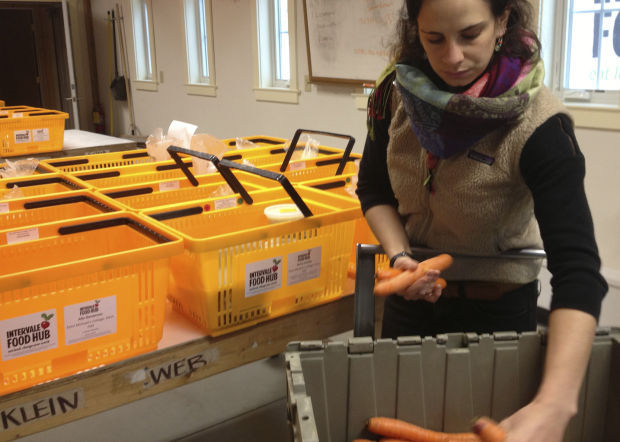 Food hubs link consumers with locally farmed food - Casper Star-Tribune Online