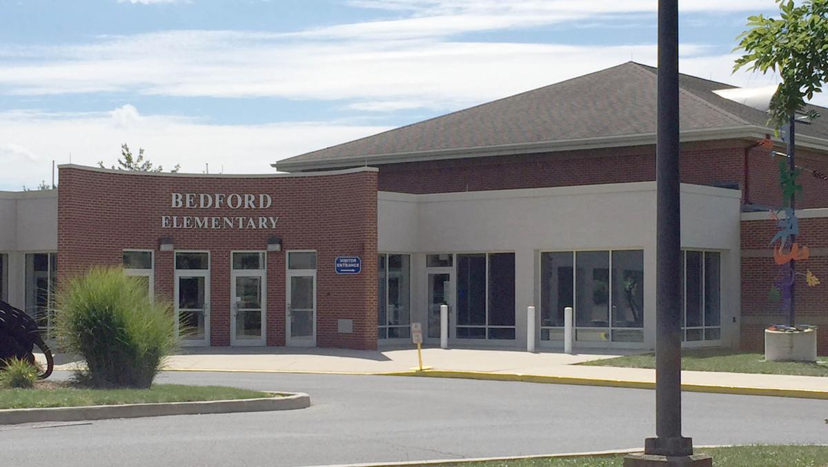 Mold forces local school district to cancel classes News