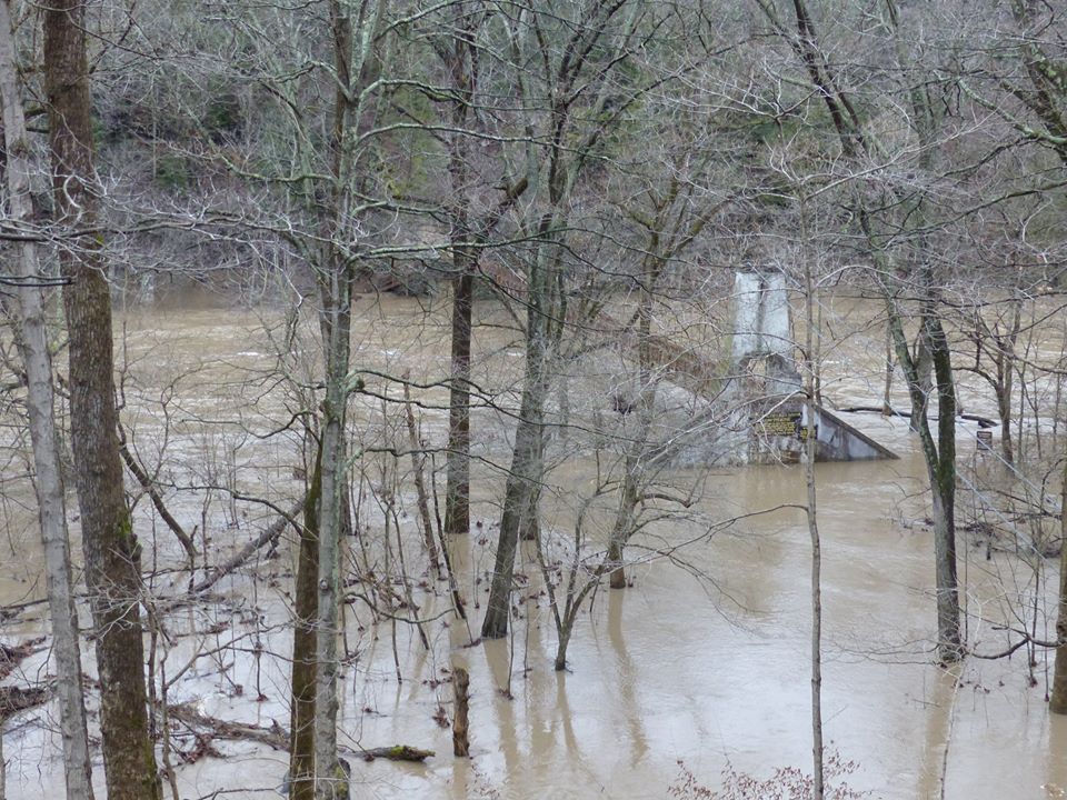 Live Blog Flooding spreads as weather system sweeps across Midwest