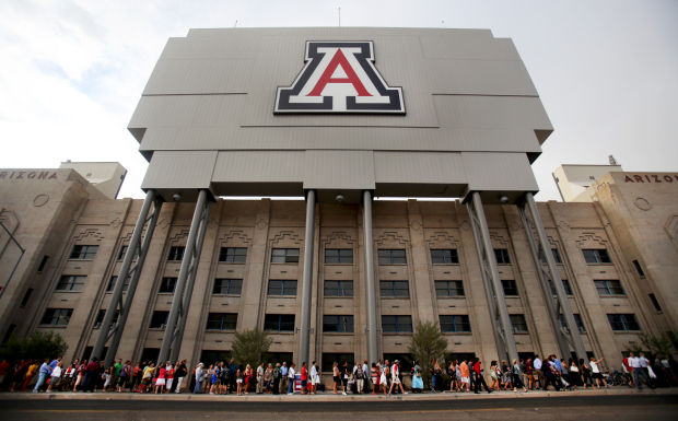 UA Spring commencement exercises