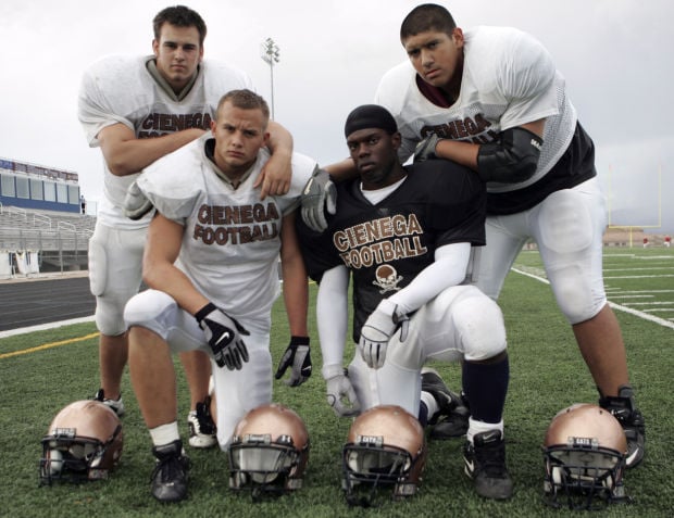 10. Zach Davila, OL/DL, 2008