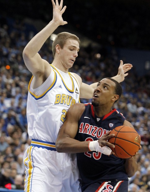 Derrick Williams, Brendan Lane