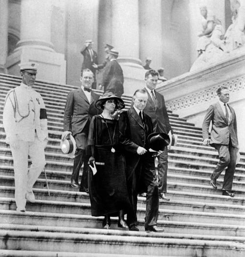 Presidential elections and transfers of power