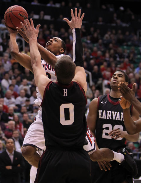 Arizona vs. Harvard in NCAA Tournament