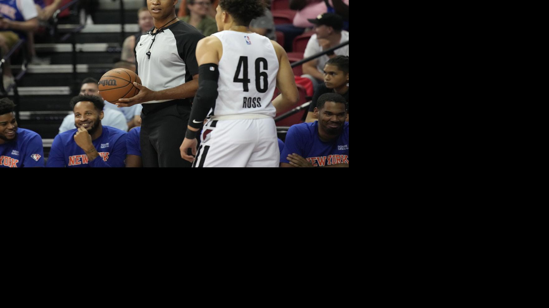 Ex-Wildcat Richard Jefferson officiates second quarter of Blazers-Knicks at NBA Summer League