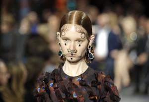 Photos: Ghastly fashion from Paris shows