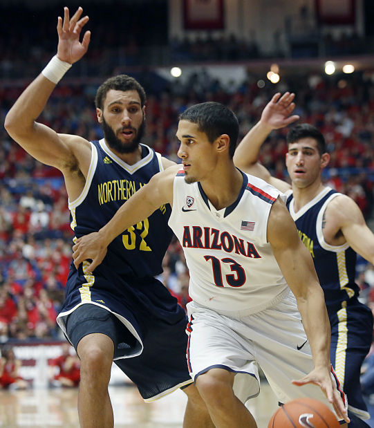 Arizona basketball: UA 77, NAU 44