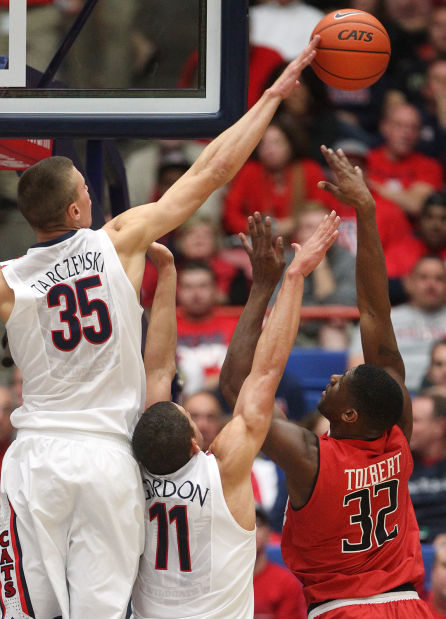 Kaleb Tarczewski's Wildcat dossier