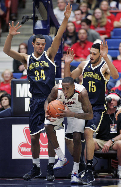 Arizona basketball: UA 77, NAU 44