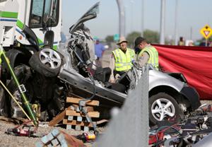 Officials ID 2 women, girl killed in major Tucson freeway wreck