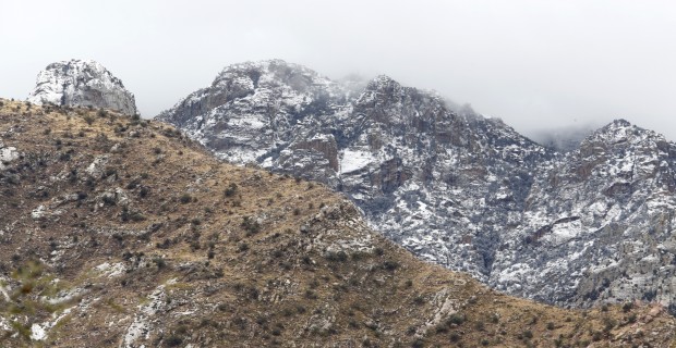 Snow on mountains around Tucson