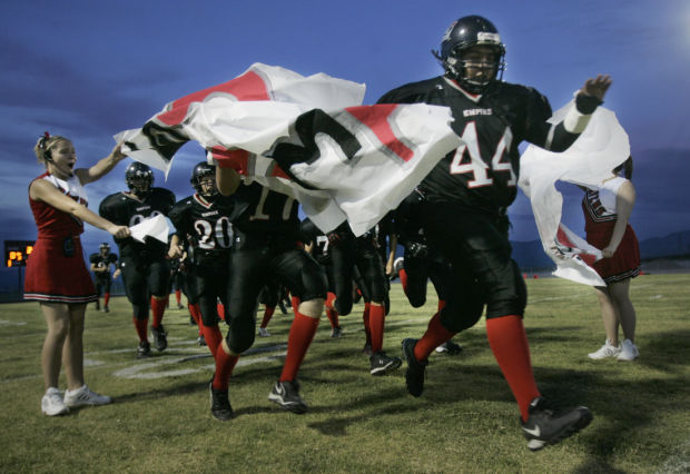 10. Josh Garcia, TE/LB, 2008
