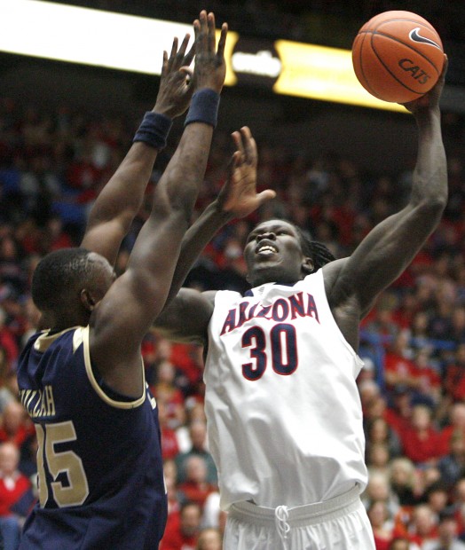 Arizona Basketball: Wildcats 82, Charleston Southern 73