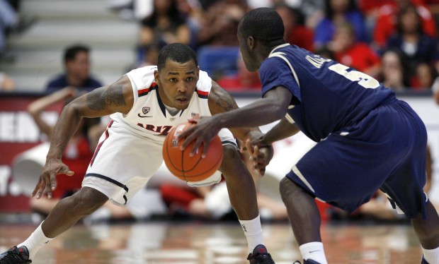 Arizona Basketball: Wildcats 82, Charleston Southern 73