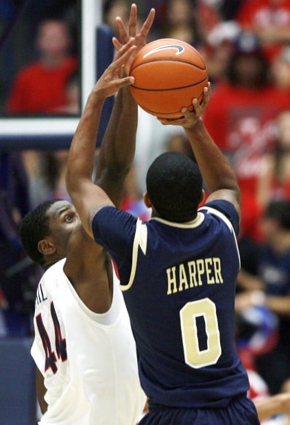 Arizona Basketball: Wildcats 82, Charleston Southern 73