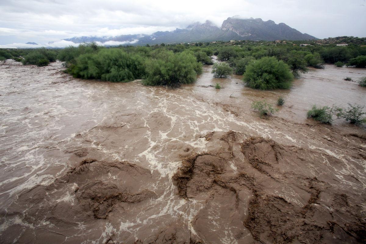 Flooding around Tucson