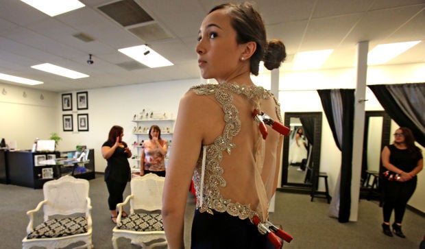 00Z 2015-04-29T13:54:30Z Prom dresses: Finding style that meets dress ...