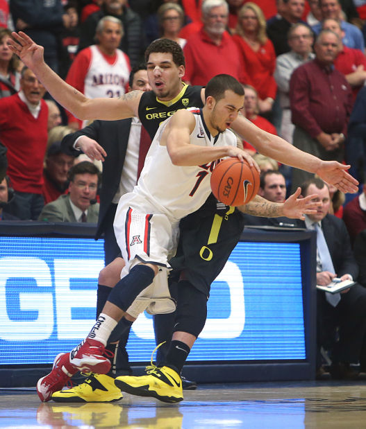 No. 2 Arizona 67, Oregon 65