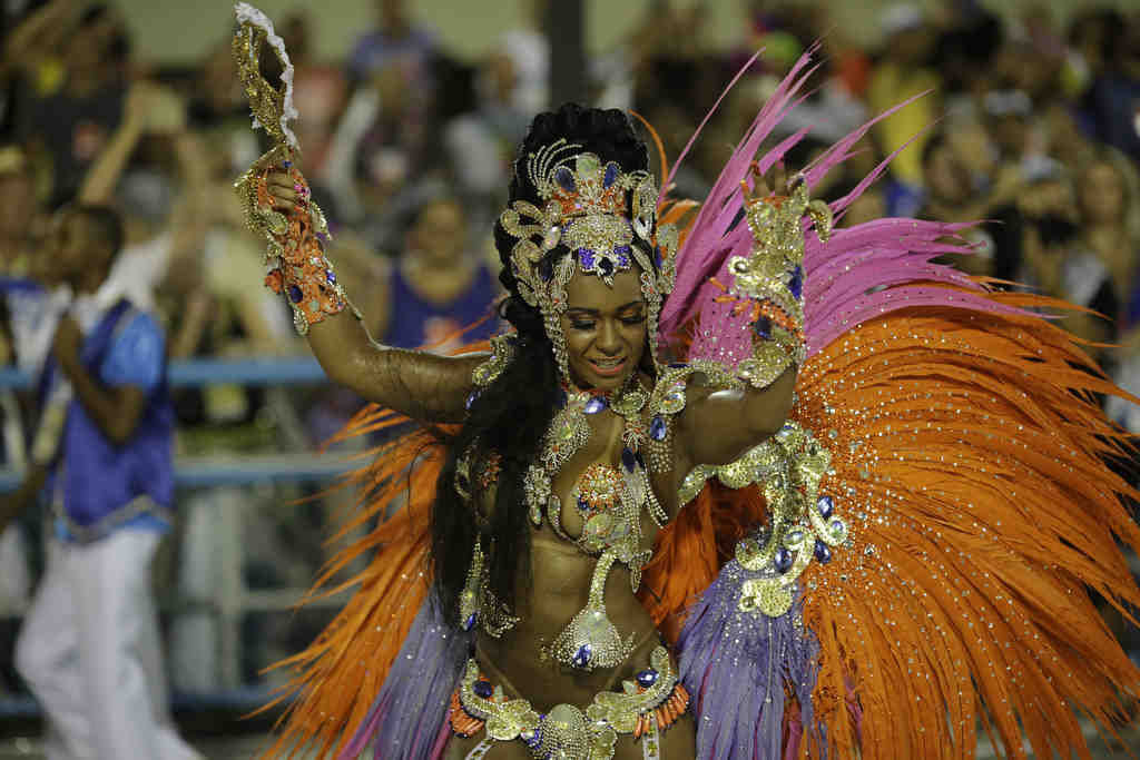 Rio Carnival 2013: Hottest Pictures of Beautiful Brazilian 