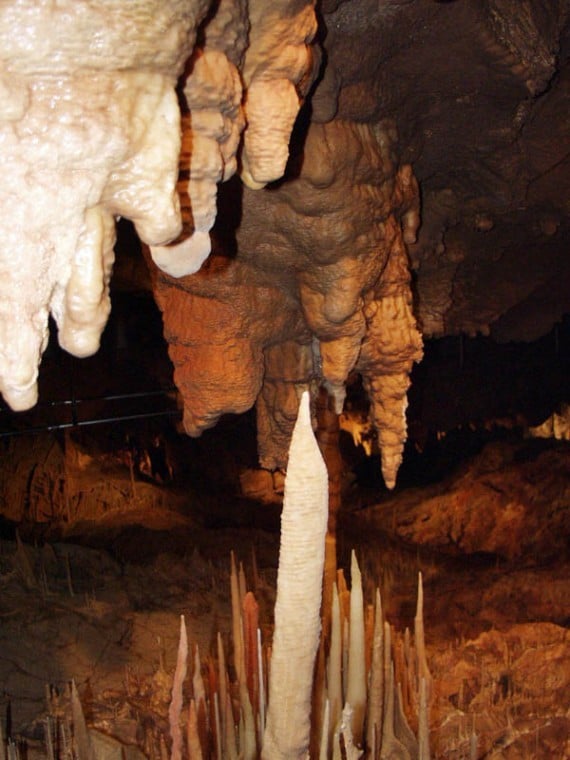 colossal cave or kartchner caverns