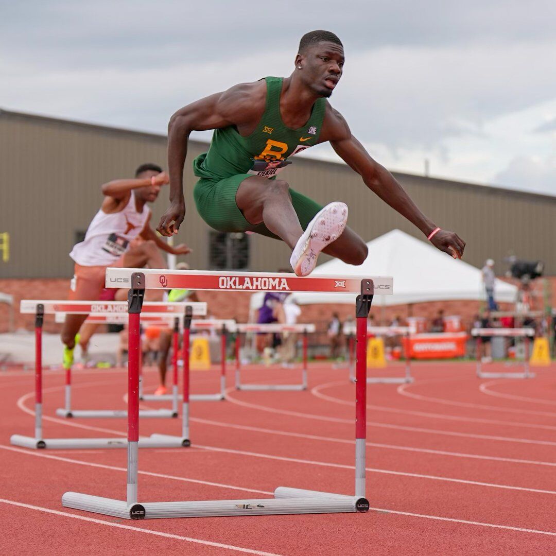 Baylor S Ezekiel Sets Big Meet Record In Hurdle Prelims