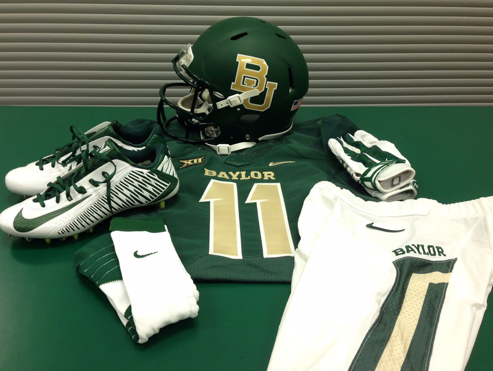 Baylor's endless variety of uniforms has given football program an edge  with recruits