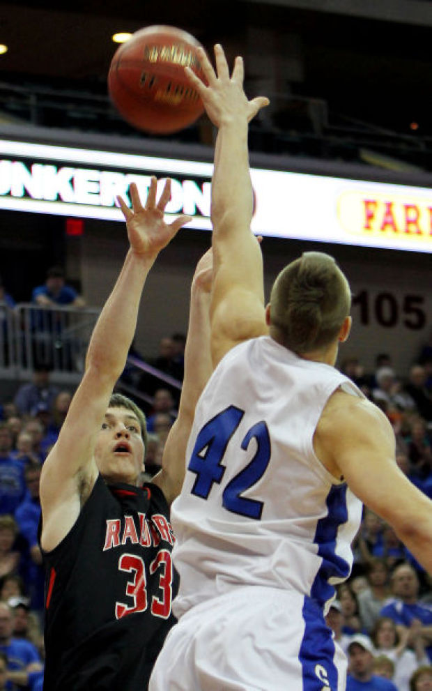 Dunkerton's magical season ends with loss in 1A title game Cvpreps