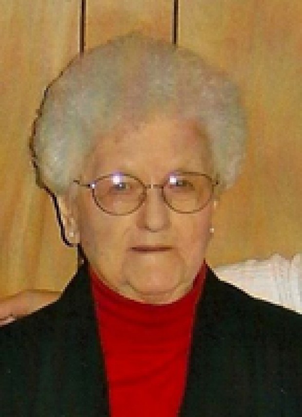 <b>Evelyn Darnell</b> (1916-2012) - 50b134df5da2d.preview-620