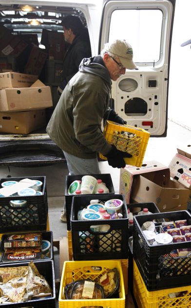 Govt. food assistance numbers decreasing, but increasing at food banks - Waterloo Cedar Falls Courier