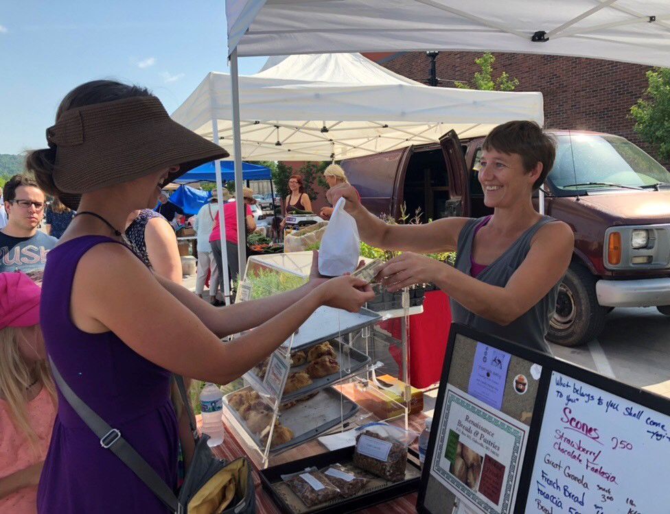 It Feels Like Home Winona Farmers Market Finally Returns To Levee Park