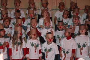 Spring Hill classes perform afternoon program