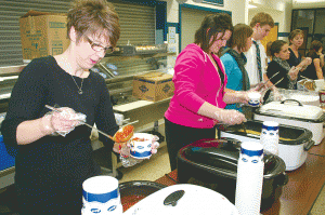 Band serves chili to raise funds