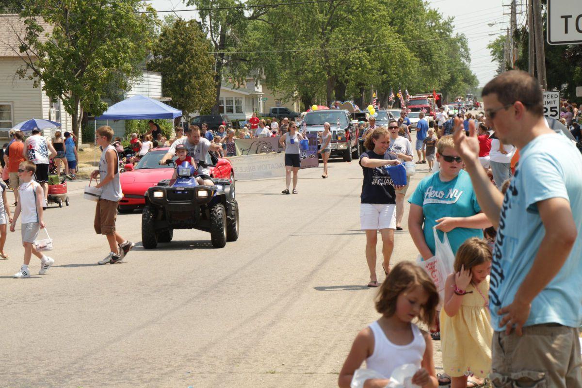 Pardeeville Fourth all about keeping cool Regional news